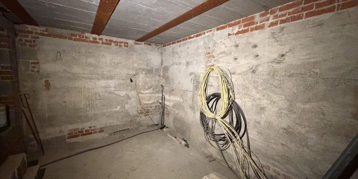 Mehrfamilienhaus, Wohnhaus Dresden Hosterwitz/Pillnitz - 8 Zimmer, 300 m&sup2;, 979.000&euro; | Angebot:25822715