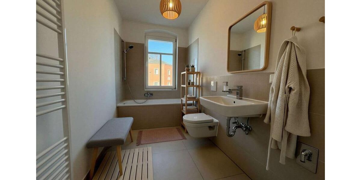 Etagenwohnung Dresden Pieschen - 2 Zimmer, 64 m&sup2;, 949&euro; | Angebot:26267932