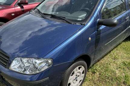 Fiat Punto 105.659 km 350 &euro; Heidenau bei Dresden 01809