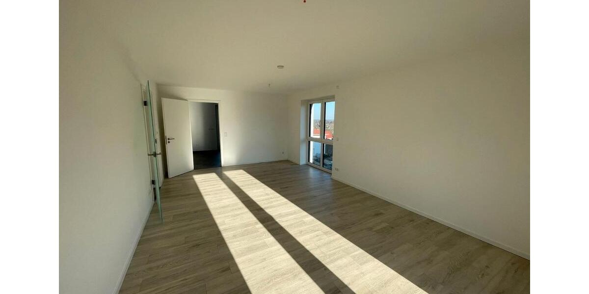 Etagenwohnung Radeburg - 2 Zimmer, 89 m&sup2;, 1.246&euro; | Angebot:26347847