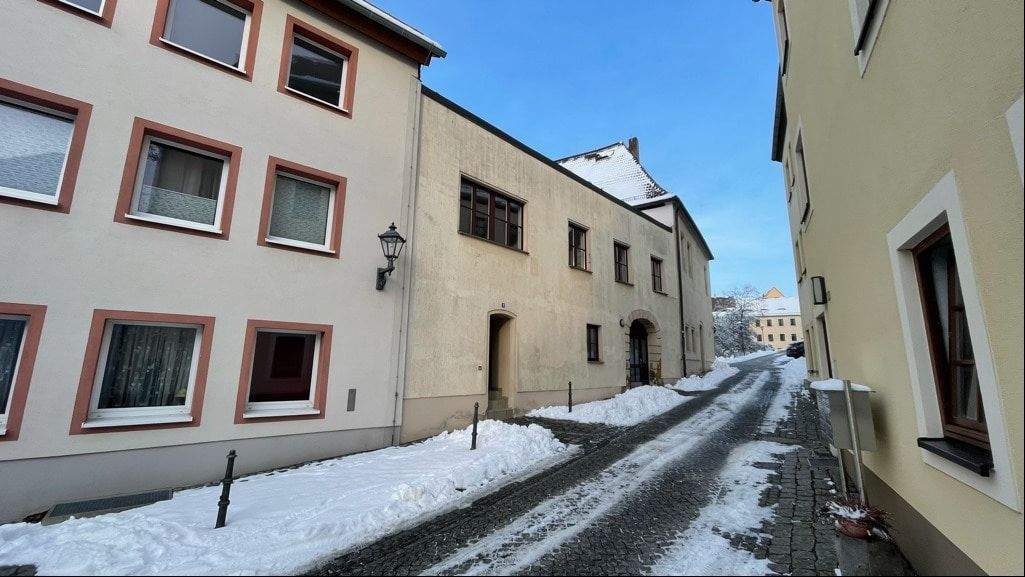 Etagenwohnung Stolpen - 2 Zimmer, 65 m&sup2;, 350&euro; | Angebot:25780949