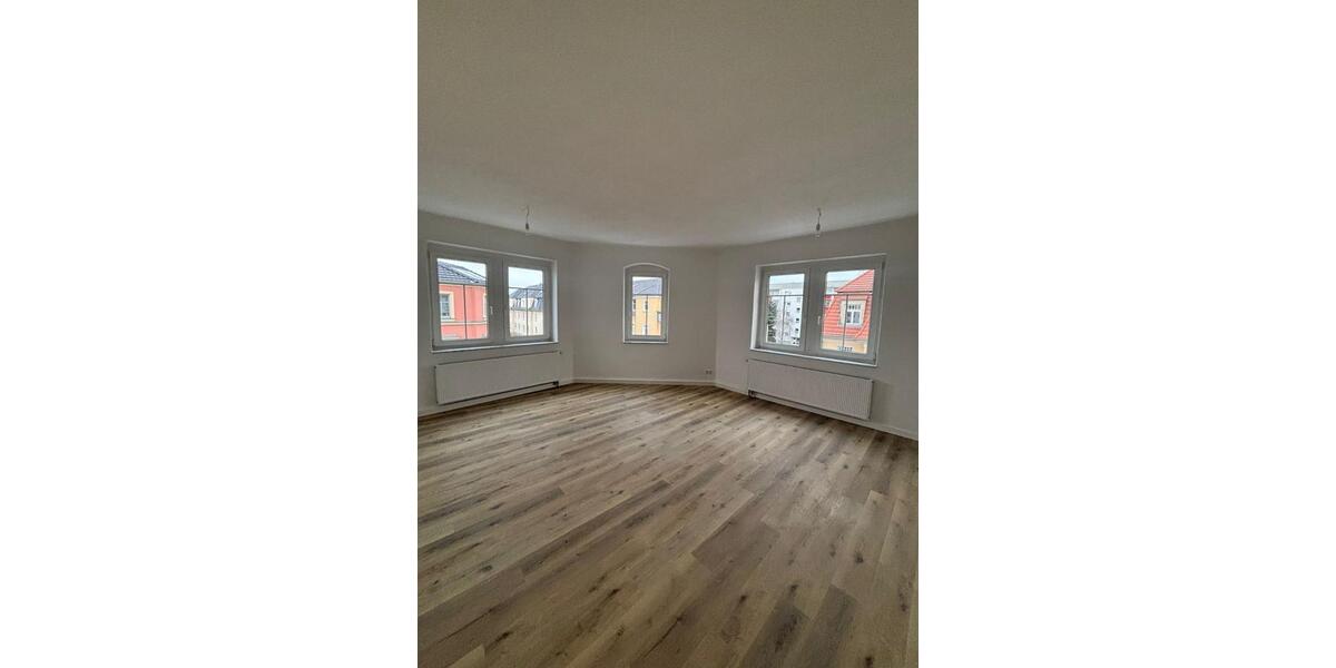 Dachgeschoßwohnung Dresden Pieschen - 3 Zimmer, 71 m&sup2;, 749&euro; | Angebot:25806594