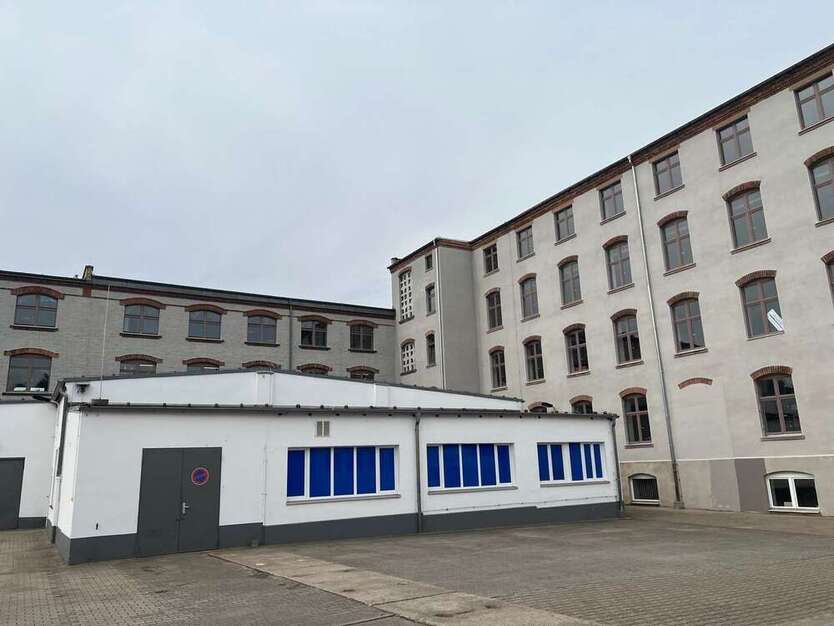 Büro in Dresden 435 € 61.93 m²
