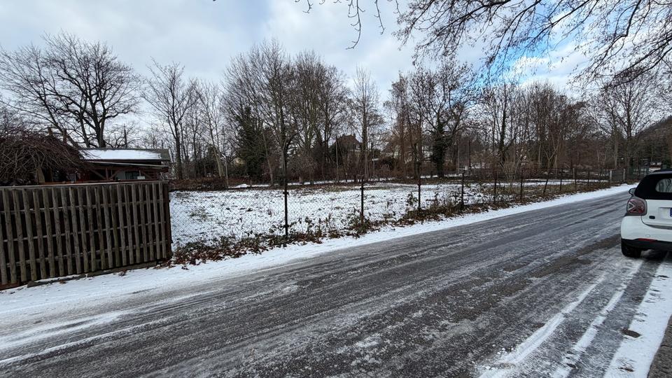 Frei Fläche zu vermieten in zentraler Lage von Radebeul zimmer