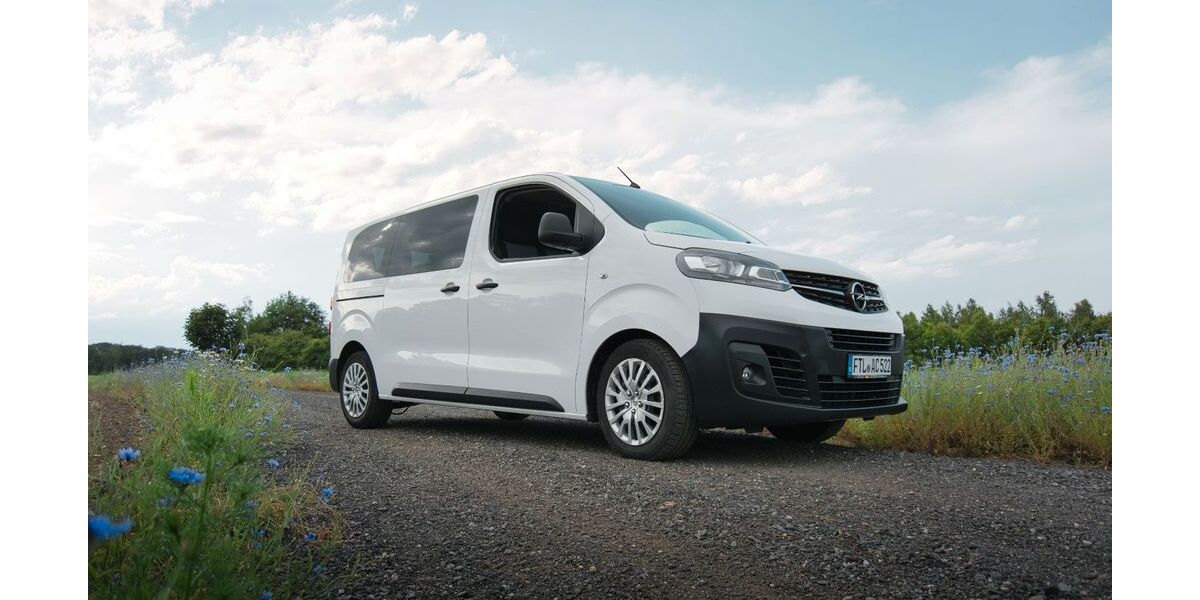 Opel Vivaro 35.000 km 24.000 &euro; Kesselsdorf 01723