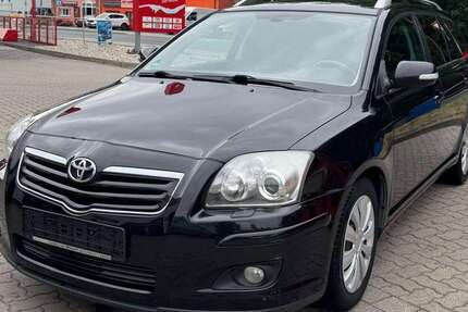 Toyota Avensis 269.000 km 2.200 &euro; Dresden 01187