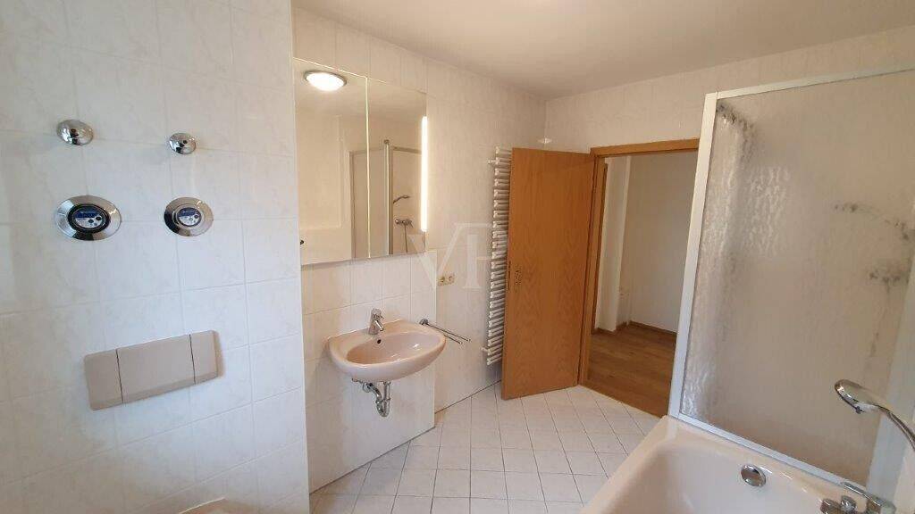 Etagenwohnung Dresden Pappritz - 2 Zimmer, 66 m&sup2;, 215.000&euro; | Angebot:26833666
