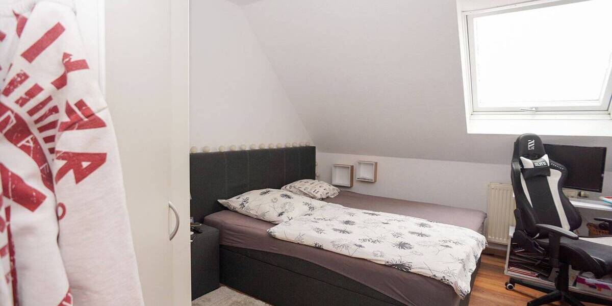 Etagenwohnung Dresden Weißig - 2 Zimmer, 52 m&sup2;, 120.000&euro; | Angebot:26204752