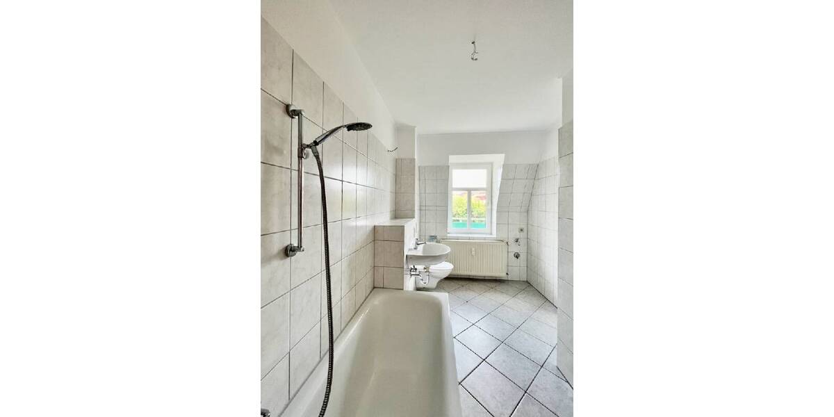 Etagenwohnung Dresden Niedersedlitz - 2 Zimmer, 62 m&sup2;, 550&euro; | Angebot:26256813