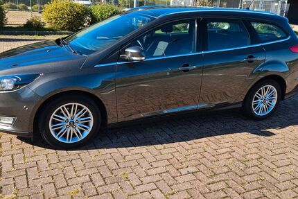Ford Focus 65.300 km 10.890 &euro; Dippoldiswalde 01744