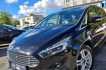 Ford S-Max 219.000 km 10.990 € Dresden 01067