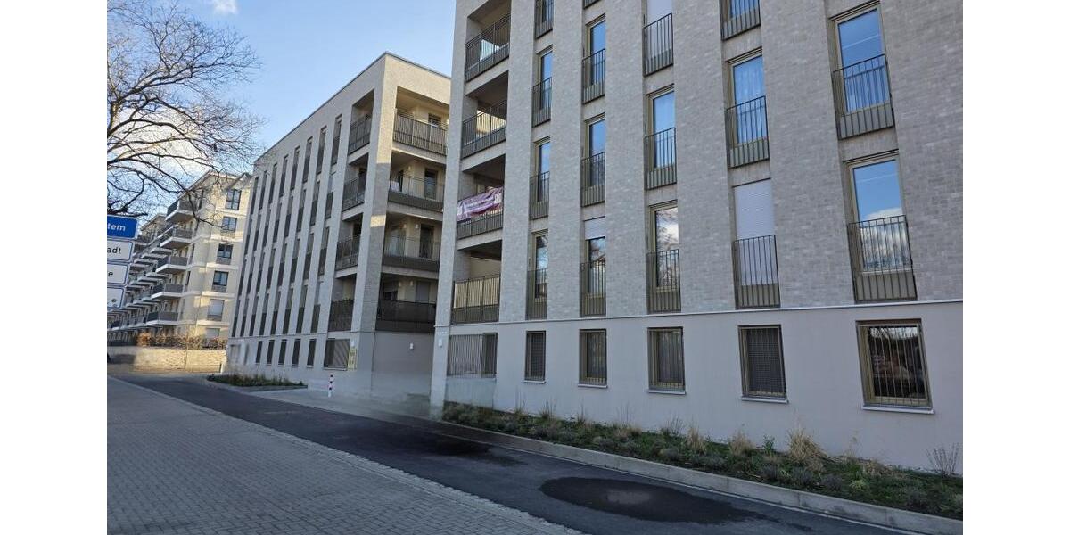 Etagenwohnung Dresden Neustadt - 4 Zimmer, 107 m&sup2;, 1.925&euro; | Angebot:26483003