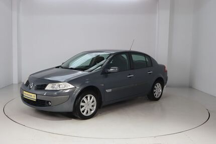 Renault Megane 104.028 km 2.980 &euro; Dresden 01237