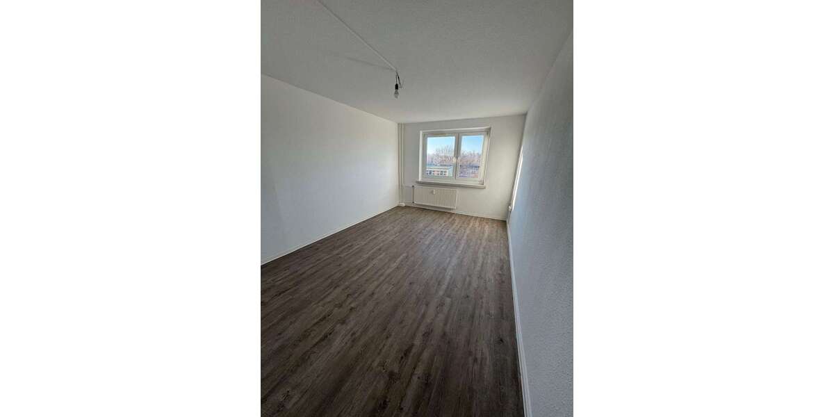 Wohnung zum Mieten in Dresden 260 € 26.89 m² 1.5 zimmer