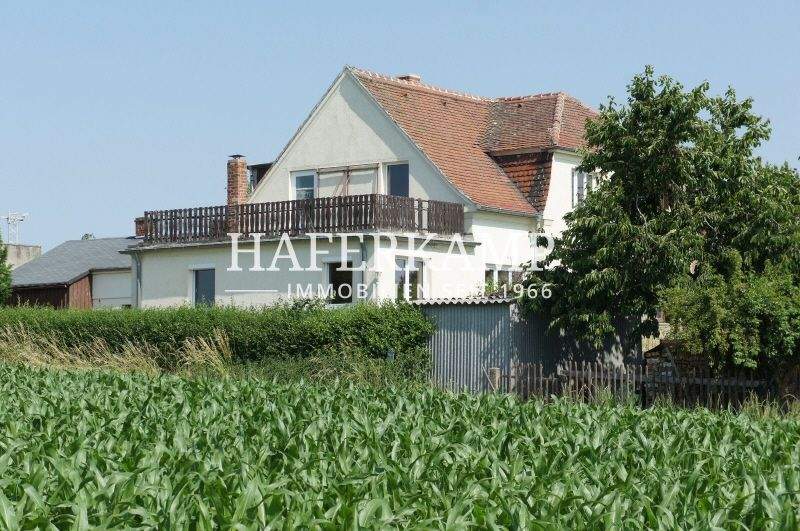 Sofortbezug möglich - Doppelhaushälfte mit Charme und Potential in Radebeul 6 zimmer