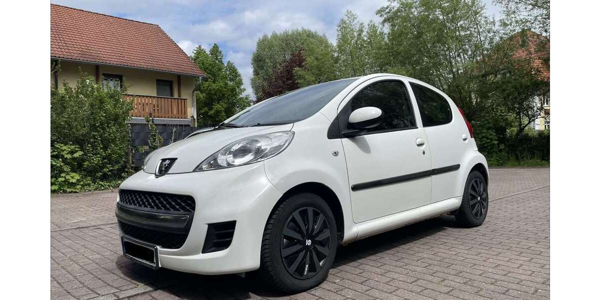 Peugeot 107 256.970 km 2.290 &euro; Dresden 01217