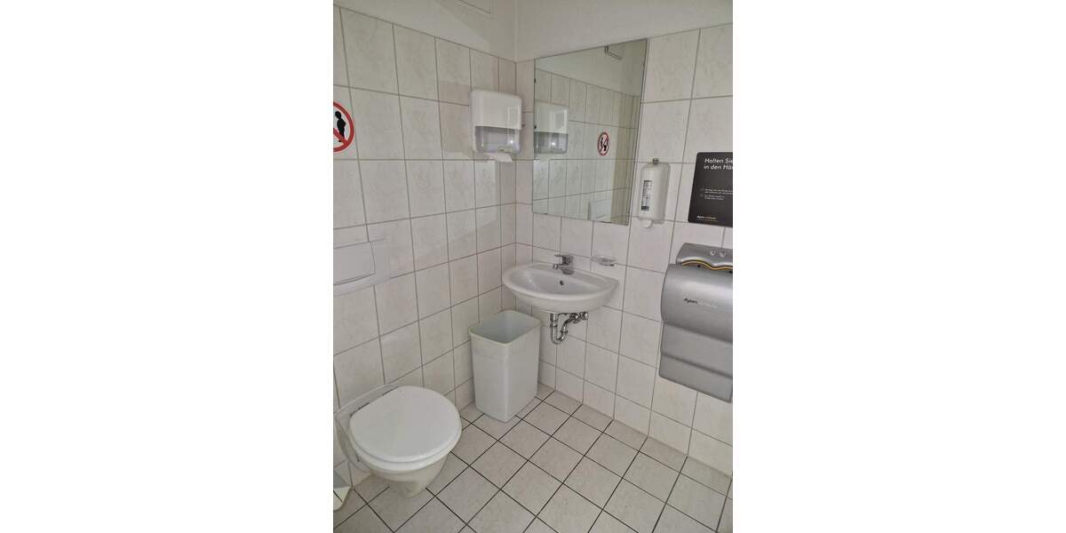 Gewerbeobjekt Dresden Pieschen-Süd - 9 Zimmer, 262 m&sup2;, 2.355&euro; | Angebot:25708883