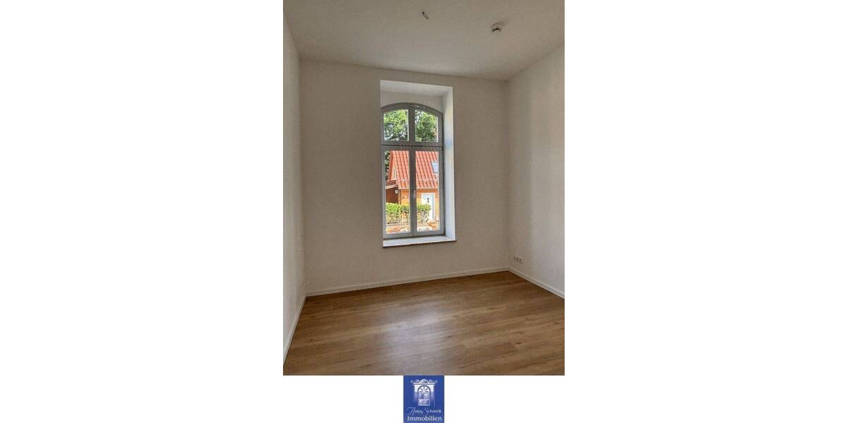 Etagenwohnung Großröhrsdorf - 4 Zimmer, 94 m&sup2;, 798&euro; | Angebot:26826670