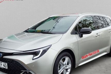 Toyota Corolla 5.858 km 34.240 &euro; Pirna 01796