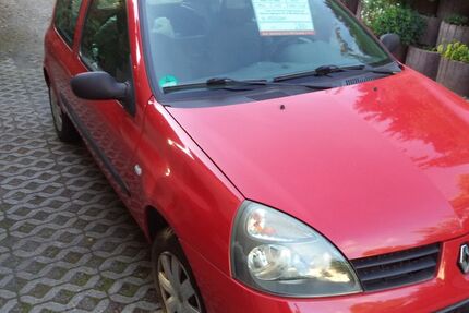 Renault Clio 115.000 km 1.800 &euro; DRESDEN 01259