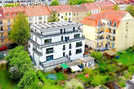 LUXUS-PENTHOUSE-NEUBAU-Wohnung GROSSE TERRASSEN BLICK INS GRÜNE KFW 55