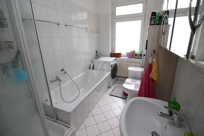Etagenwohnung Dresden Cotta - 3 Zimmer, 81 m&sup2;, 215.000&euro; | Angebot:26695218