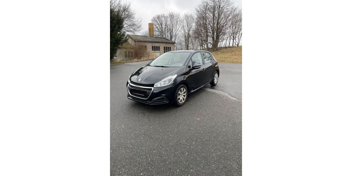 Peugeot 208 77.000 km 5.750 &euro; Glashütte 01768