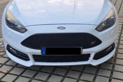 Ford Focus 166.700 km 9.600 &euro; Freital 01705