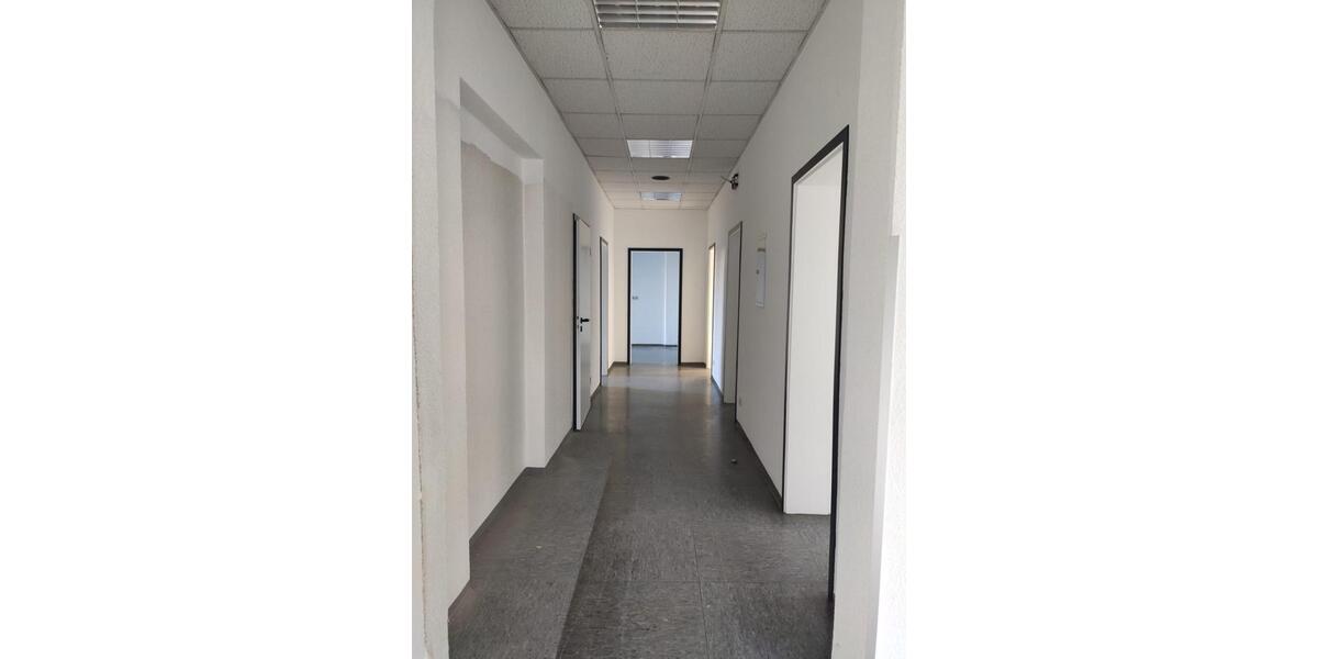 Geräumige Büro- oder Praxiseinheit - Meißen rechts der Elbe - GE8f0101 zimmer