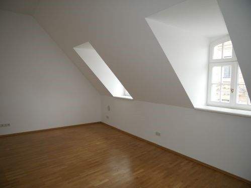 Gewerbeobjekt Dresden Innere Altstadt - 2 Zimmer, 110 m&sup2;, 2.035&euro; | Angebot:25708934
