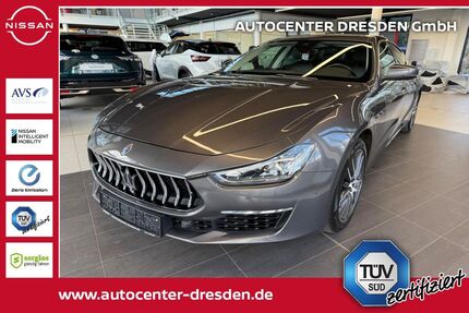 Maserati Ghibli 92.866 km 33.980 &euro; Dresden 01067