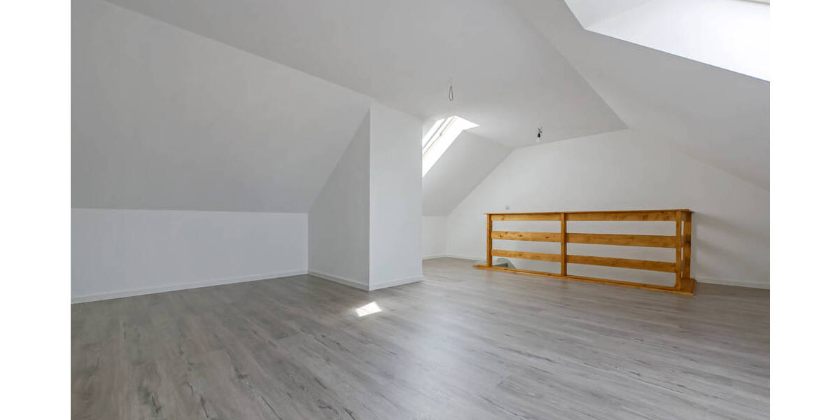 Reihenmittelhaus Stolpen - 4 Zimmer, 83 m&sup2;, 1.000&euro; | Angebot:26540092