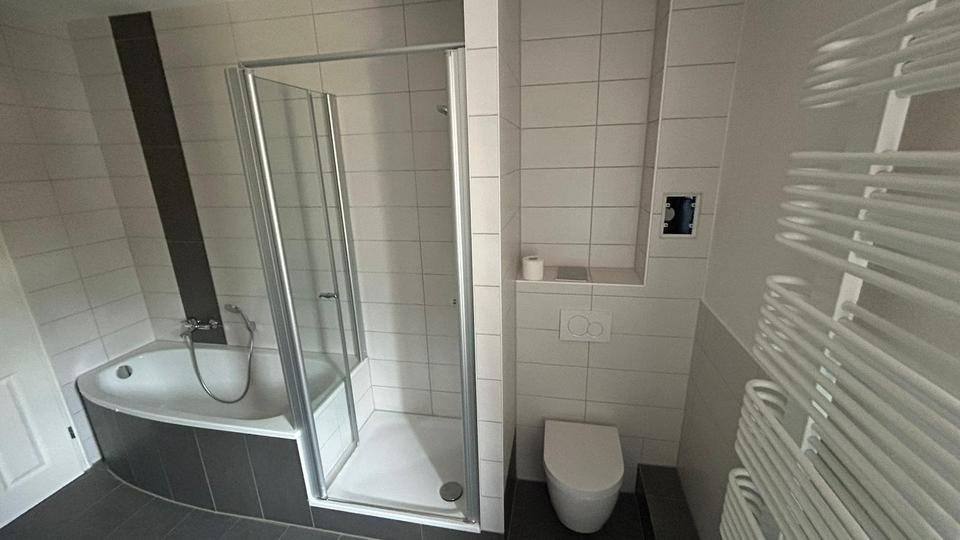 Etagenwohnung Heidenau - 2.5 Zimmer, 72 m&sup2;, 595&euro; | Angebot:25415863