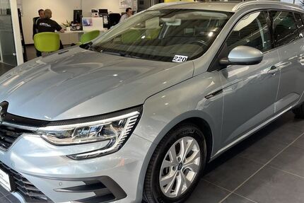 Renault Megane 56.367 km 14.990 € Dresden 01139