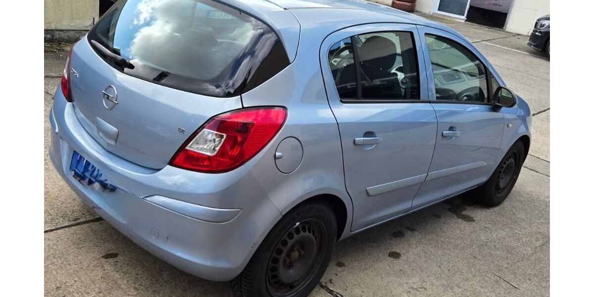 Opel Corsa 186.242 km 2.490 &euro; Dresden 01239