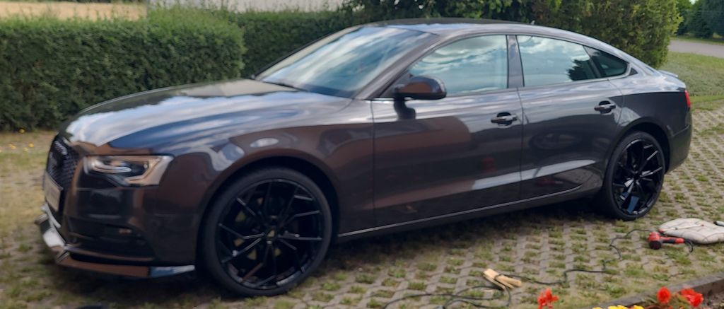 Audi A5 181.000 km 12.999 &euro; Pulsnitz 01896