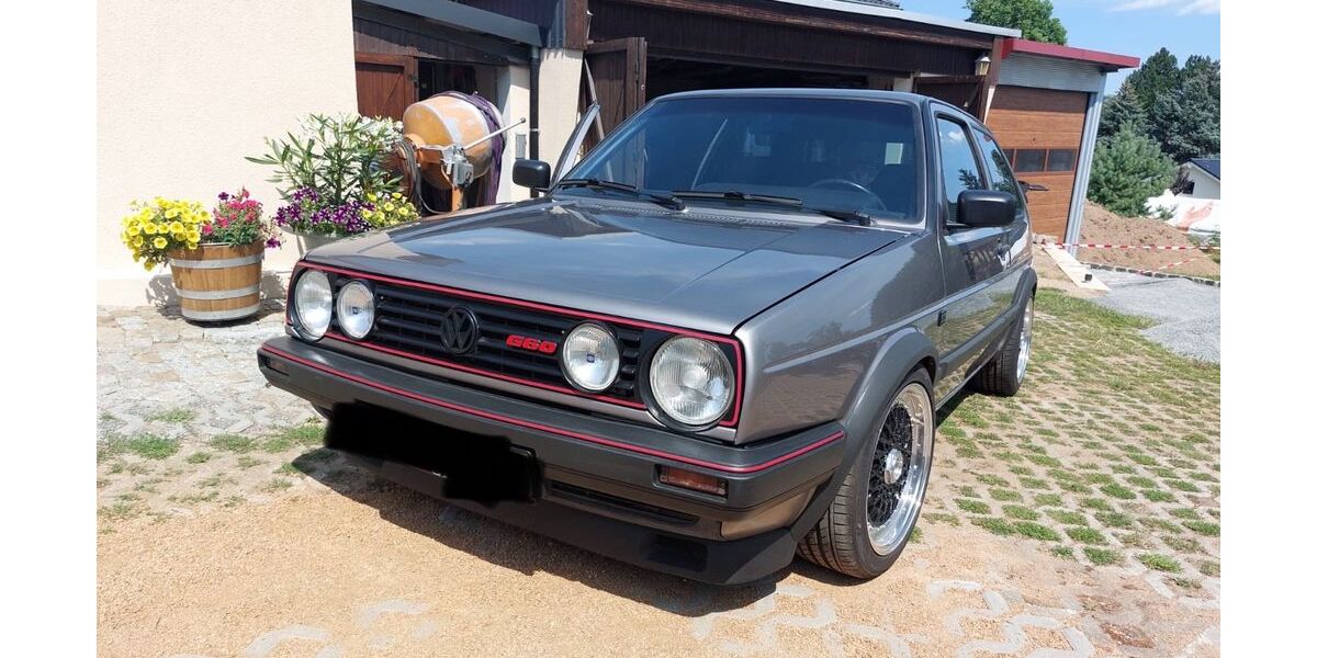 VW Golf 22.546 km 12.900 &euro; Reichenberg 01468