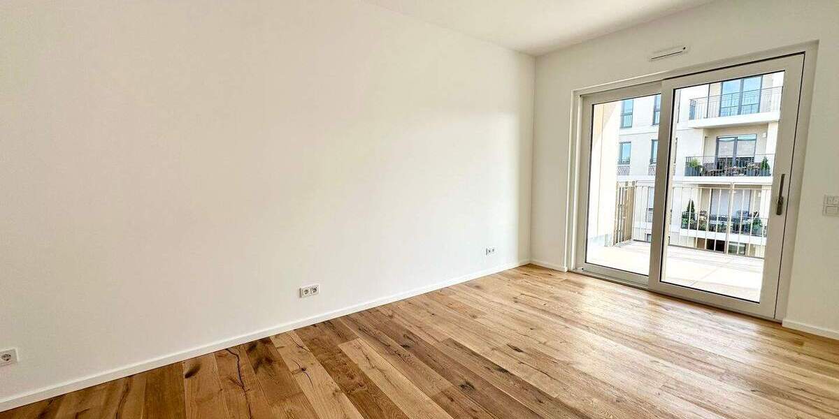 Etagenwohnung Dresden Leipziger Vorstadt - 3 Zimmer, 84 m&sup2;, 1.355&euro; | Angebot:25748886