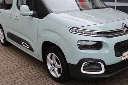 Citroen Berlingo 91.000 km 15.900 &euro; Radebeul-Dresden 01445