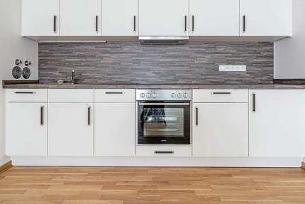 Charmante Neubauwohnung mit hofseitigem Balkon, Fußbodenheizung, EBK, Gäste-WC! 2 zimmer