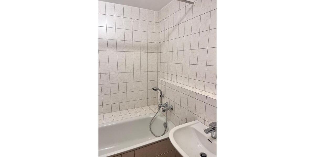 Erdgeschoßwohnung Dresden Leuben - 2 Zimmer, 62 m&sup2;, 750&euro; | Angebot:25783830