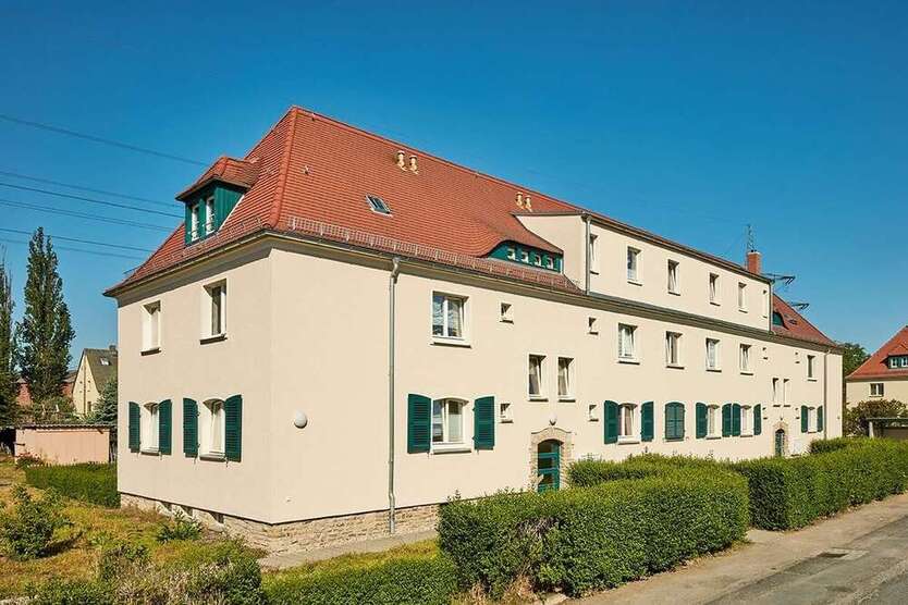 Wohnung zum Mieten in Radebeul 410,50 € 58 m²