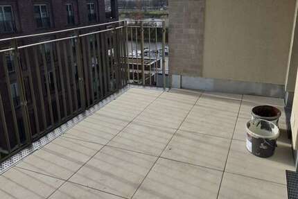 Wohnung zum Mieten in Dresden 2.015 € 106 m² 4 zimmer