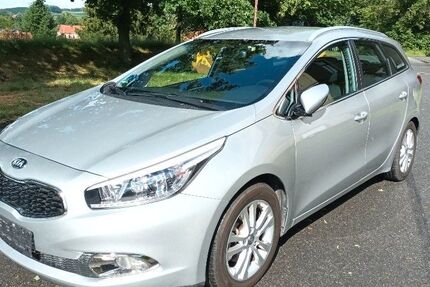 Kia ceed Sportswagon 68.000 km 8.800 &euro; Großharthau 01909