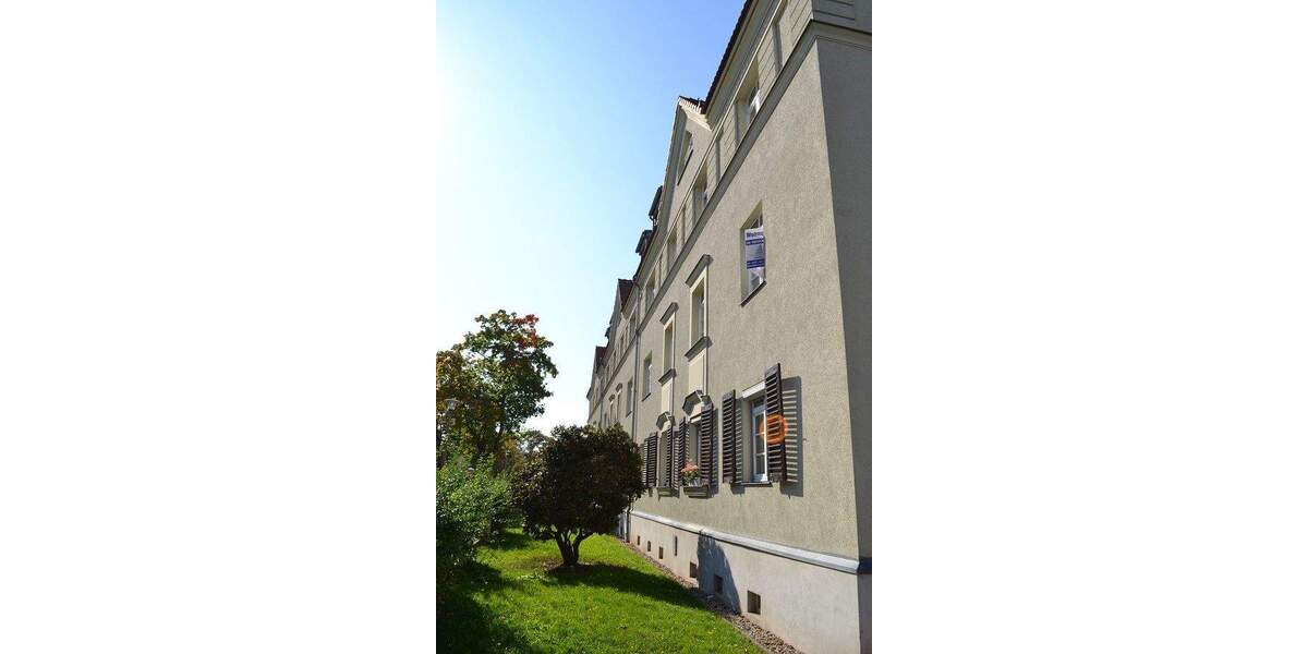 EG-Wohnung in idyllische Wohnlage (Loggia, Garten*, HHK) 2 zimmer