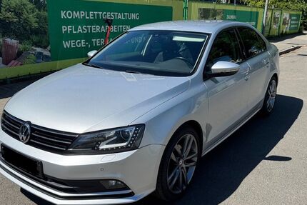 VW Jetta 78.000 km 11.900 &euro; Dresden 01277