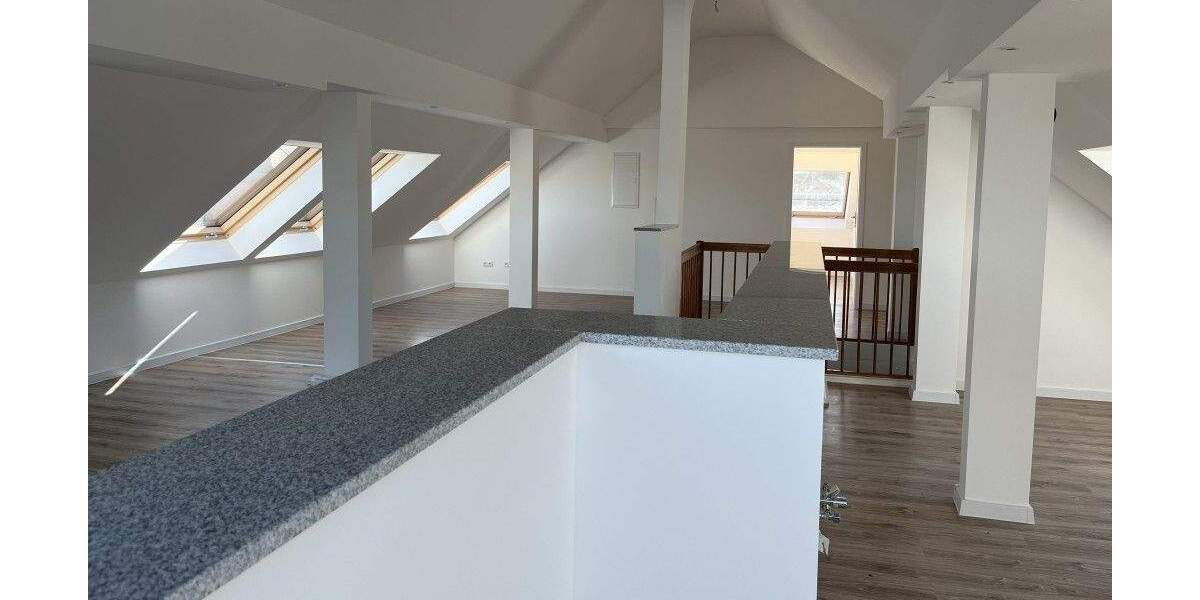 Etagenwohnung Dresden Cotta - 5 Zimmer, 119 m&sup2;, 1.500&euro; | Angebot:25631929