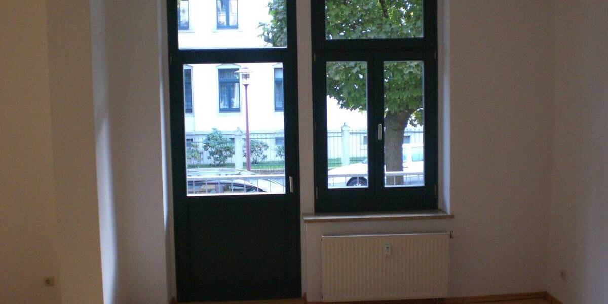 Etagenwohnung Dresden Cotta - 3 Zimmer, 93 m&sup2;, 270.000&euro; | Angebot:25682407