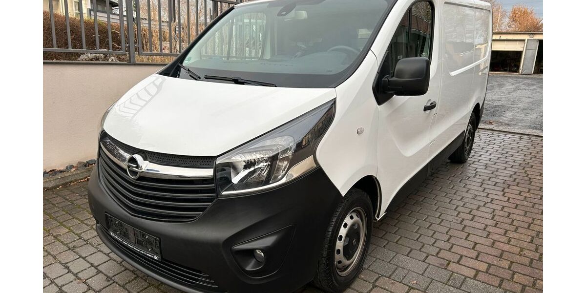 Opel Vivaro 195.000 km 8.995 &euro; Coswig 01640