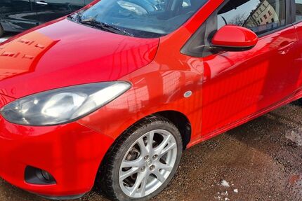 Mazda 2 161.000 km 1.250 &euro; Dresden 01239